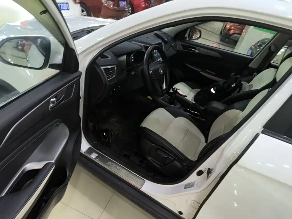 Changan CS35 2018 2017 1.6L Manual Luxury