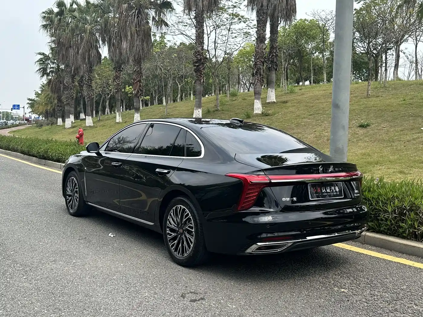 Hongqi HONGQI H5