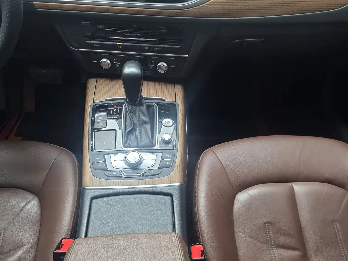 Audi A6L 2018 30th Anniversary 30 FSI Style фото 9