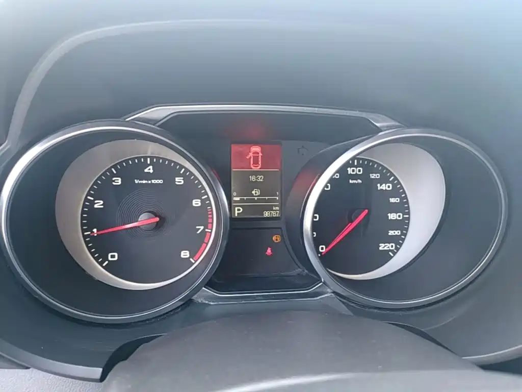 MG Roewe RX5 2018 2017 20T Automatic Premium Edition