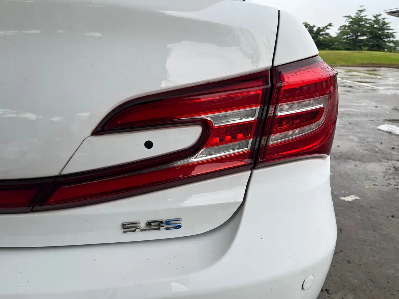 BYD Qin New Energy 2018 2017 1.5T Premium Model