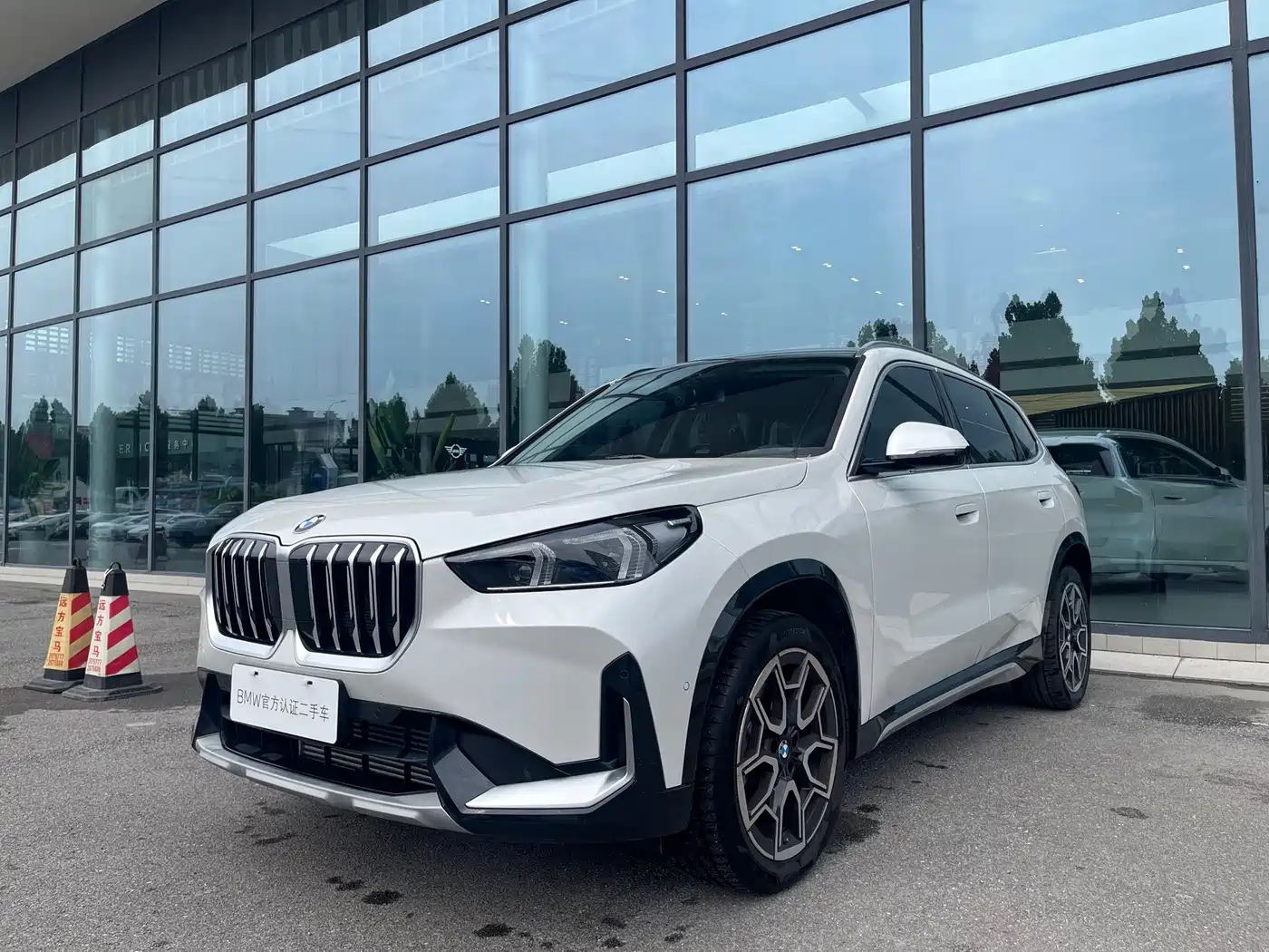 BMW X1 2026 2025 sDrive25Li X Design Package