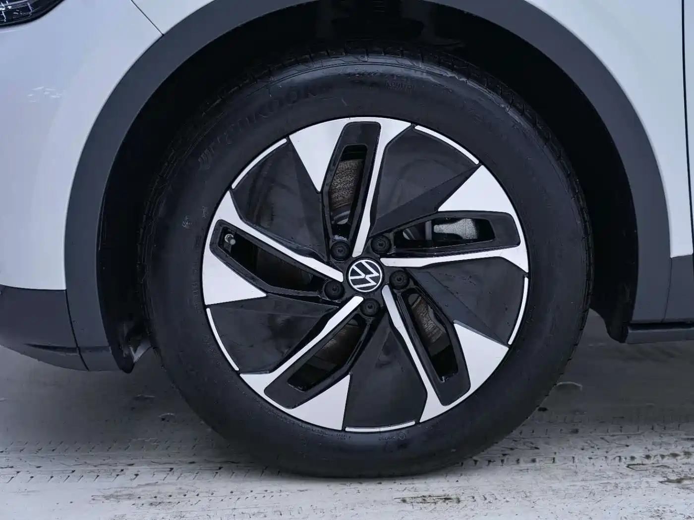 VOLKSWAGEN ID.4 CROZZ