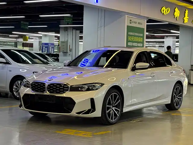 BMW 3 SERIES