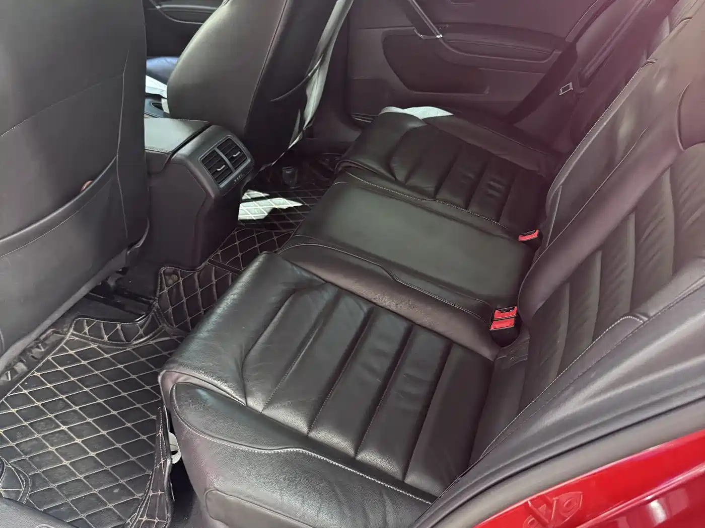 Volkswagen Golf 2015 1.4TSI Automatic Luxury фото 3