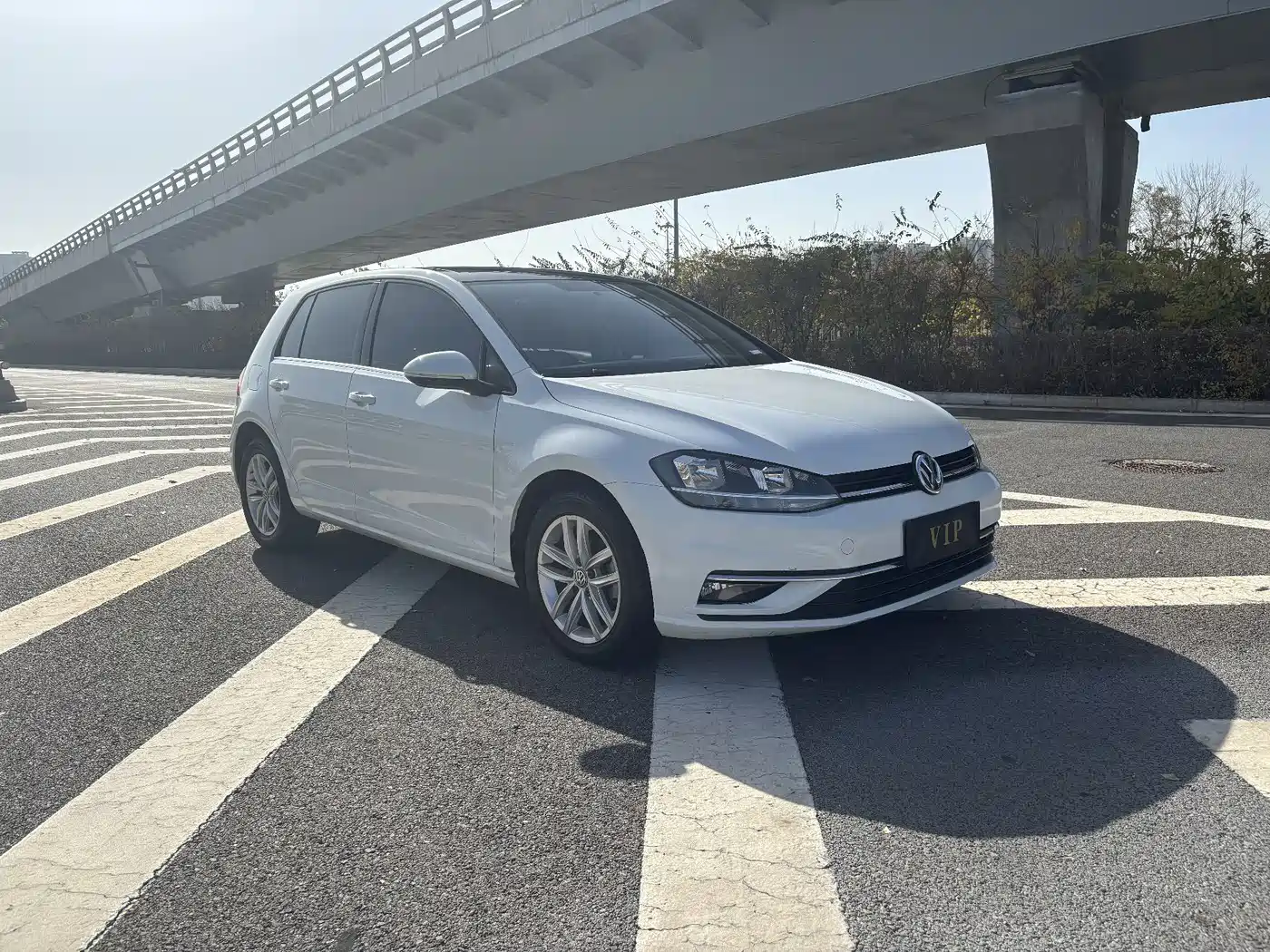 Volkswagen Golf 2018 230TSI Automatic Comfort фото 3
