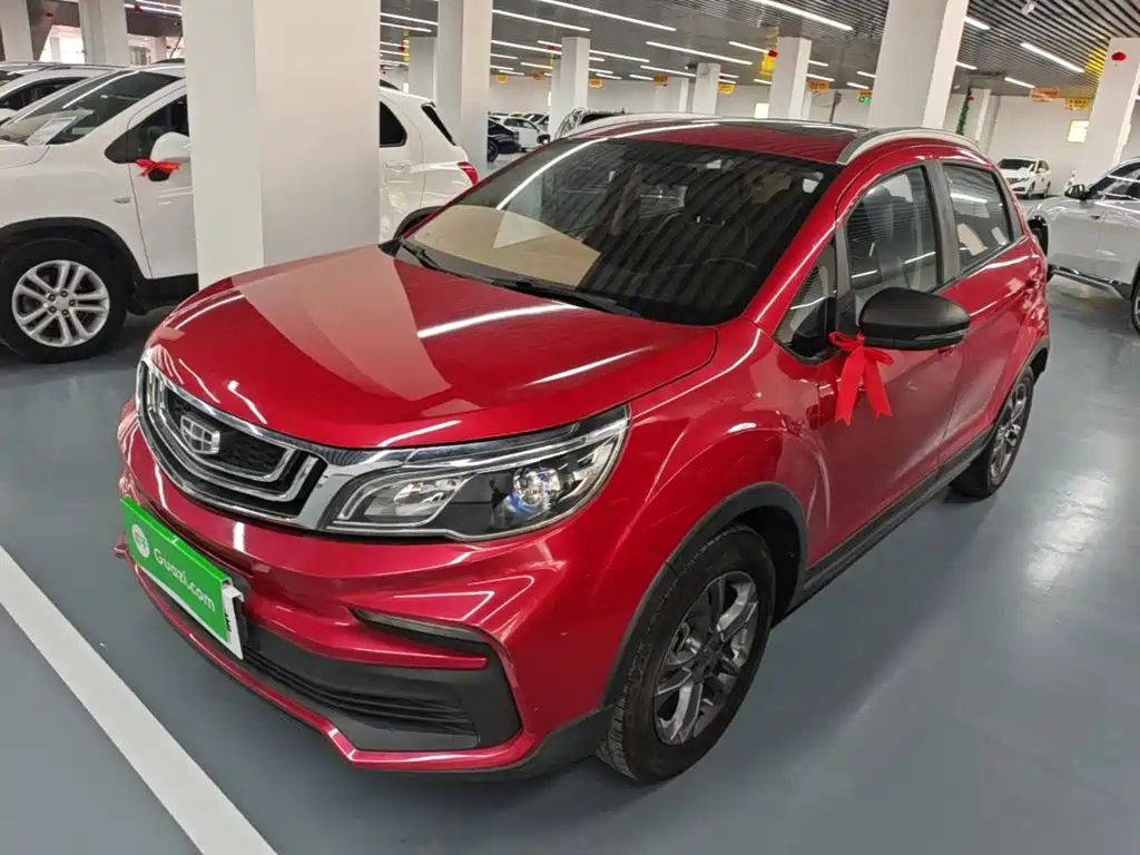 Фото 2 - Geely Vision X3