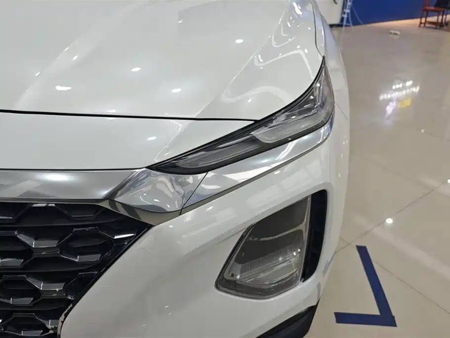 Hyundai Santa Fe 2019 Model 380 TGDi GLS Automatic 2WD Luxury Version China V фото 5