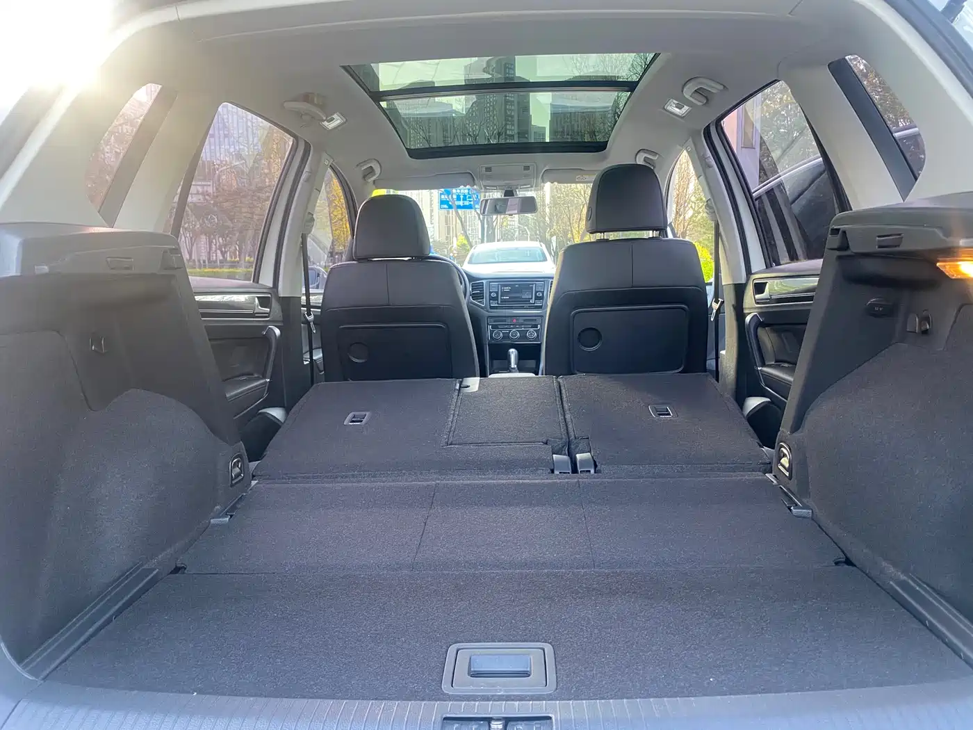 VOLKSWAGEN GOLF*JIAYU