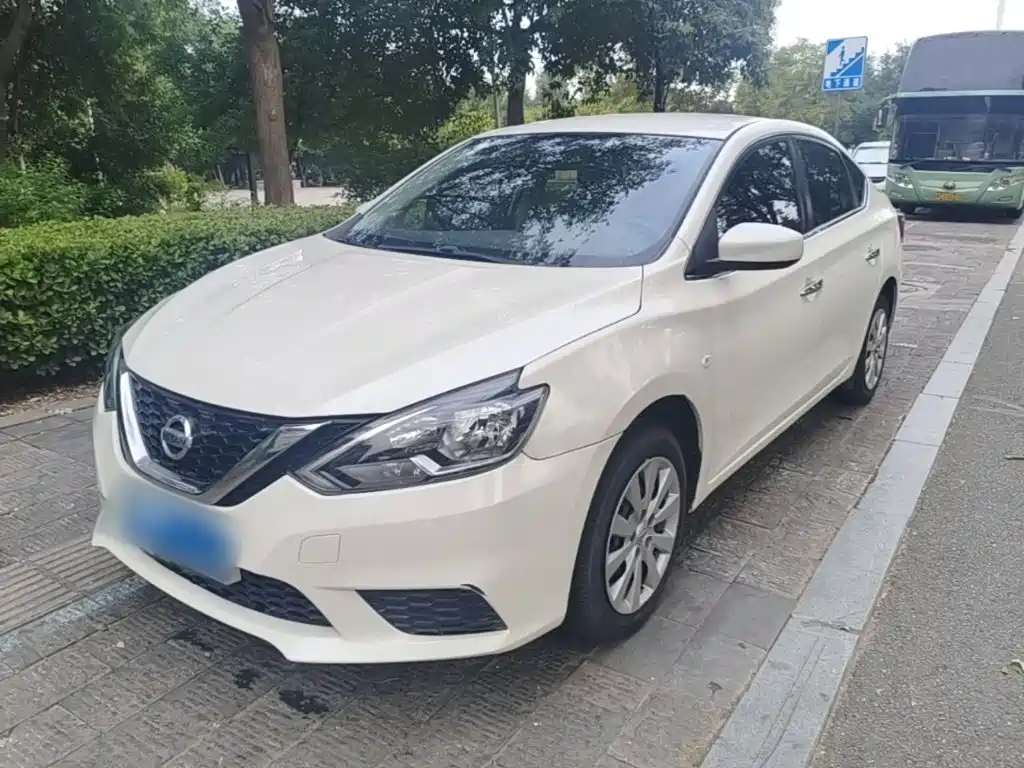 Фото 1 - Nissan Sylphy