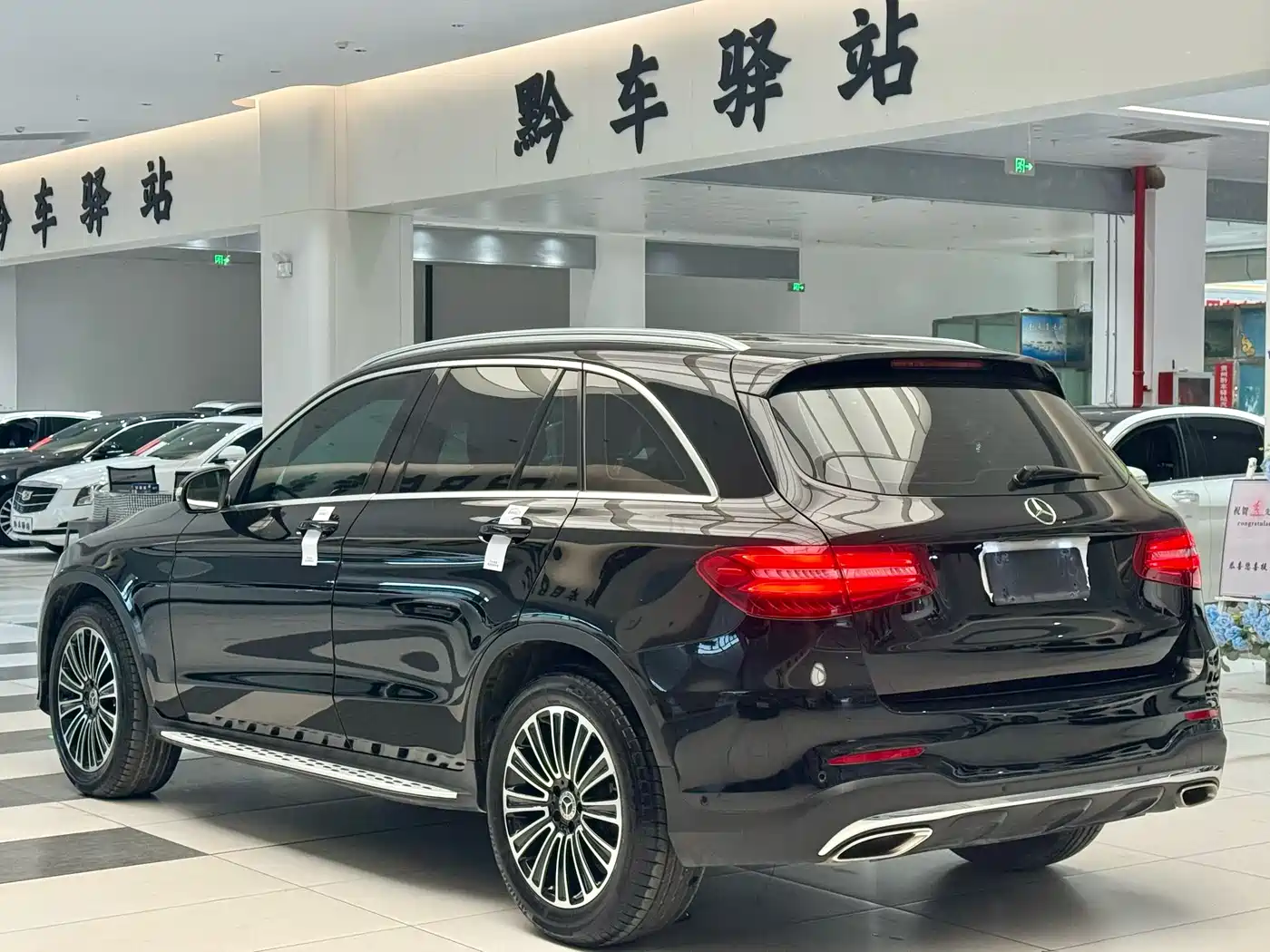 Mercedes-Benz GLC 2018 GLC 260 4MATIC Luxury фото 3
