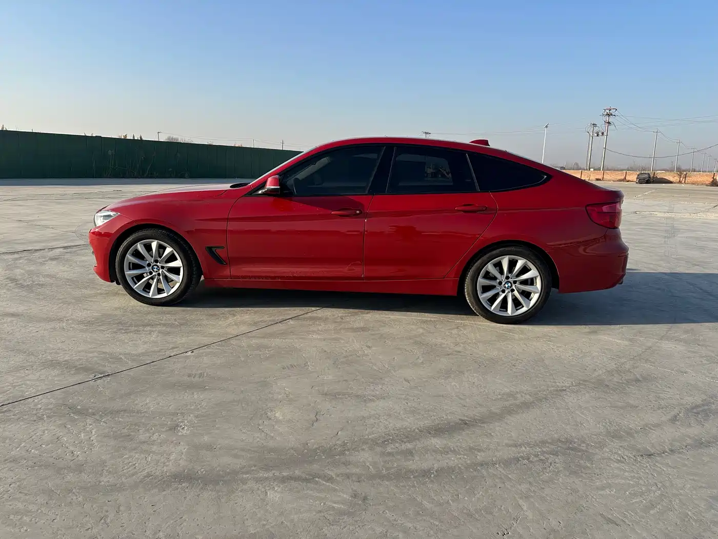 BMW 3 Series GT 2018 320i Fashion фото 11