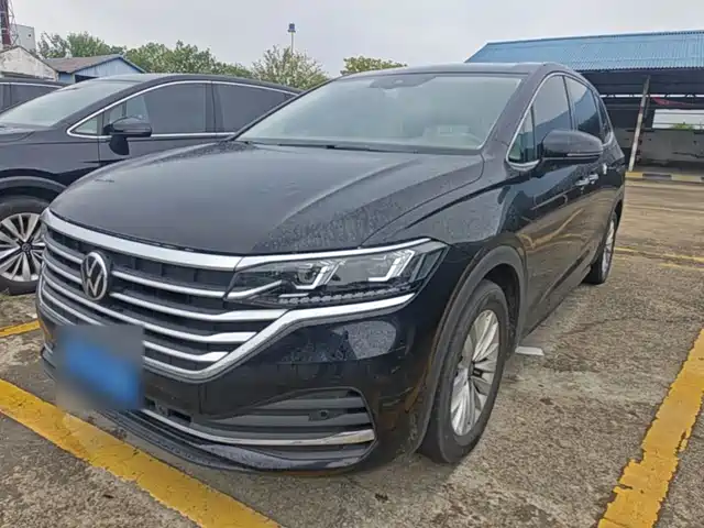Volkswagen Viloran 330TSI, Бизнес