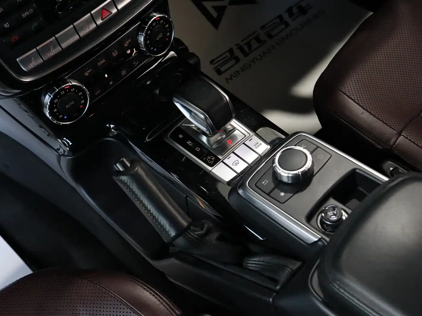 Mercedes-Benz G-Class AMG 2013 AMG G 63 фото 10