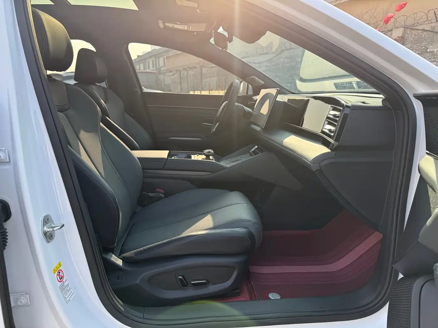 BYD Qin L 2025 DM-i Smart Drive Edition 120KM Surpassing фото 24