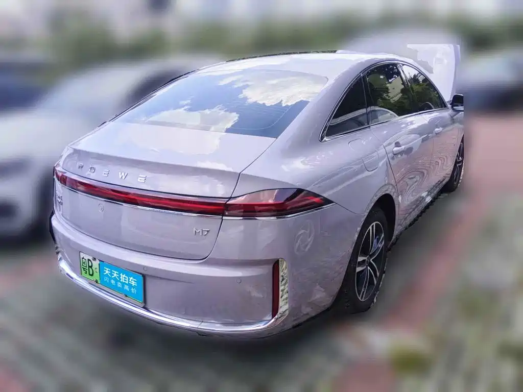 Roewe M7 DMH 2025 2025 1.5T 115km Standard