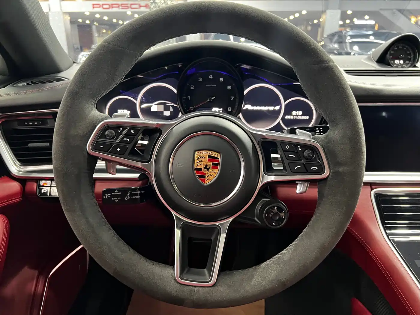 Porsche Panamera 2019 Panamera 4 Executive Long Wheelbase 2.9T фото 9