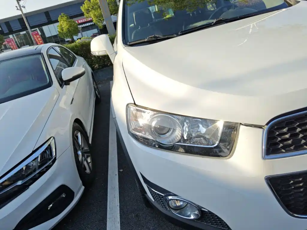 Chevrolet Captiva 2014 2014 2.4L 2WD Urban 7-seater