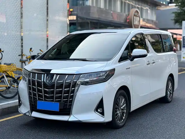 Toyota Alphard 2021