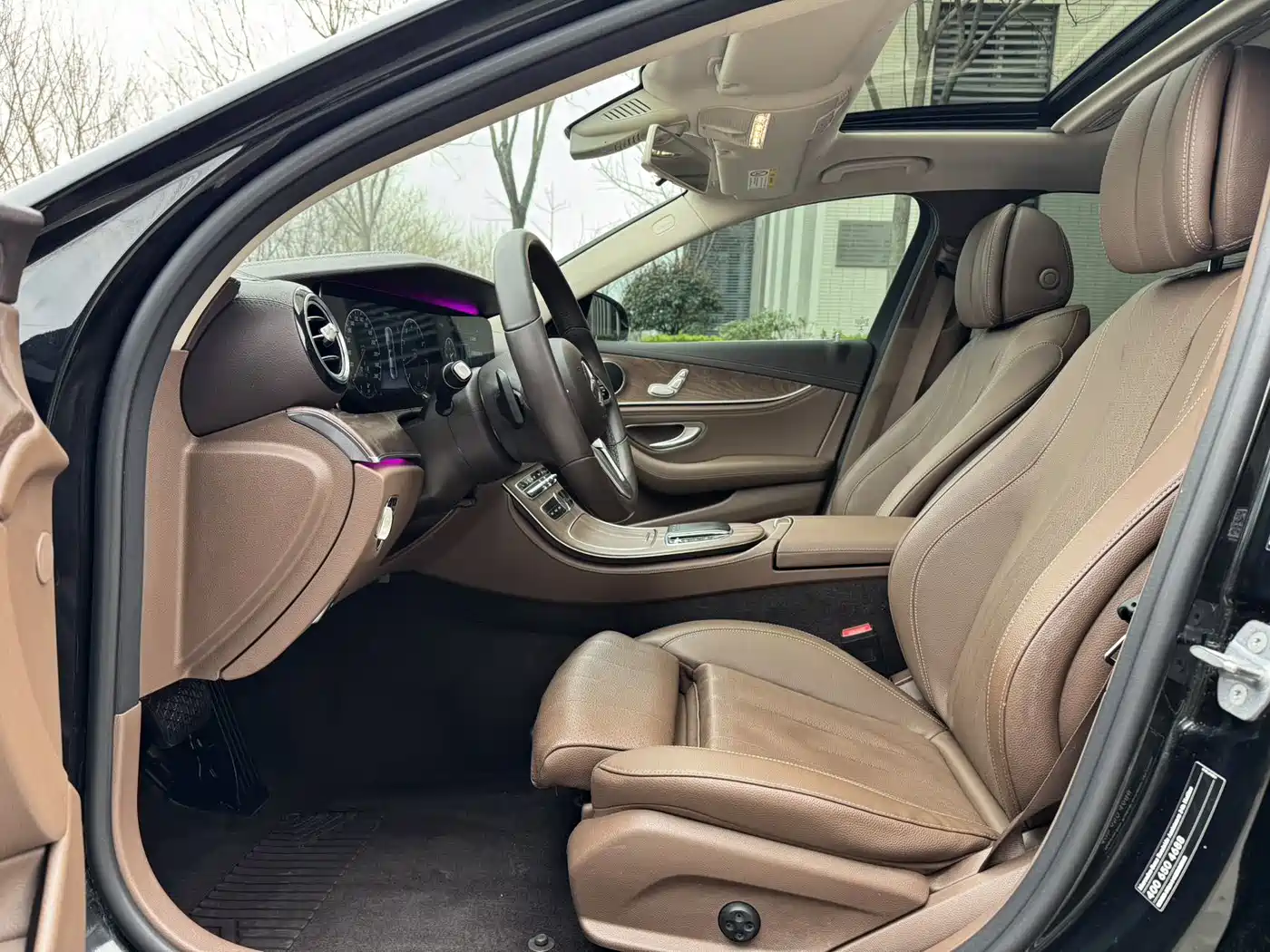 Mercedes-Benz E-Class 2019 E 260 L фото 6