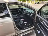 Фото 20 - Cadillac XT5