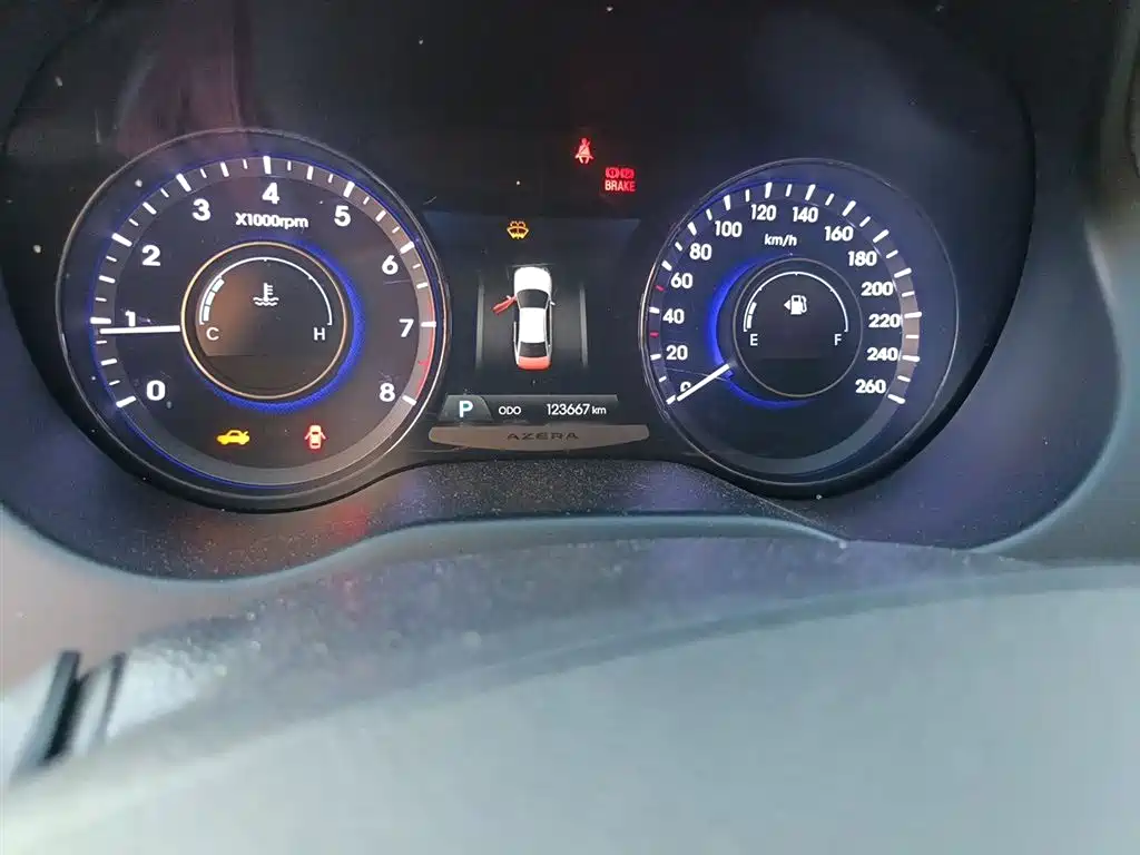 Hyundai Azera 2011 2.4L Flagship фото 8