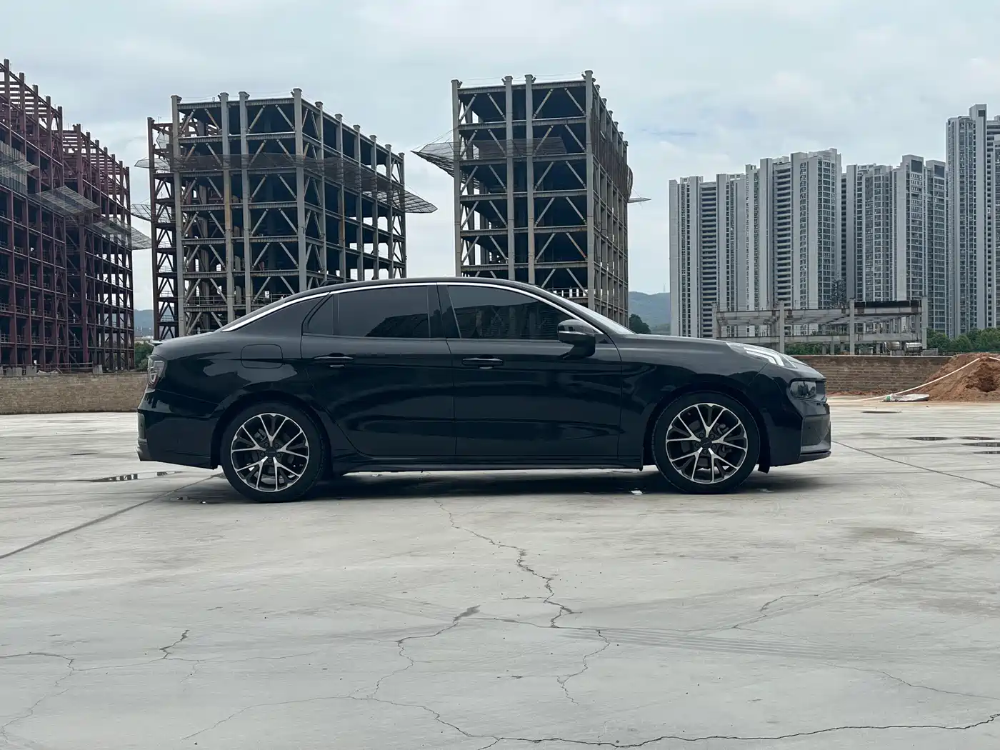 Lynk & Co 03 2019 1.5TD DCT Power Pro Edition China VI фото 4