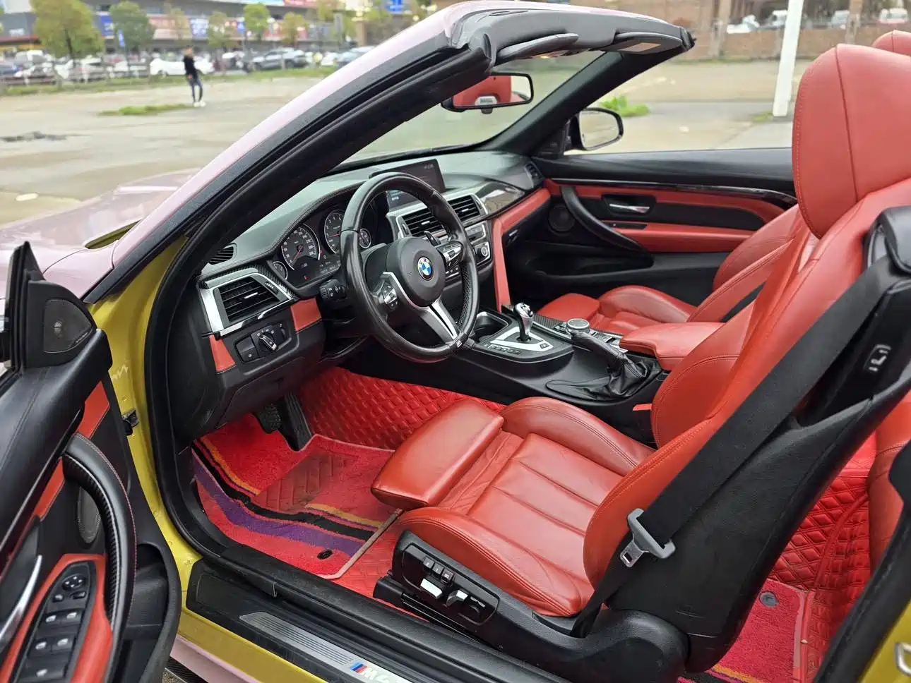 Photo 6 - BMW M4
