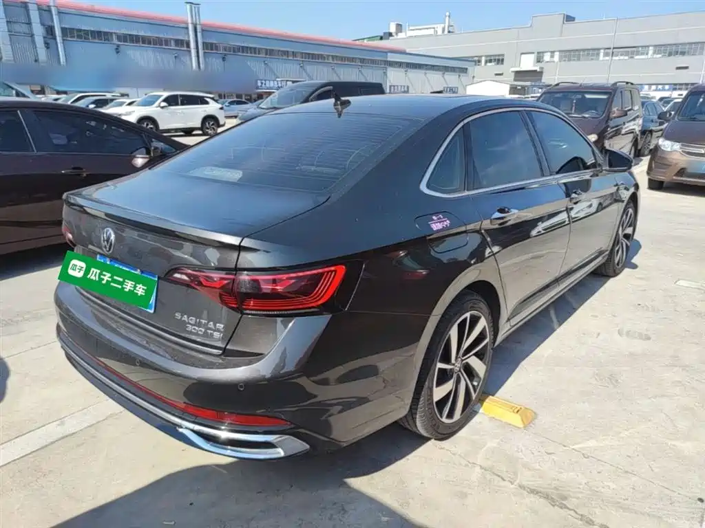 Volkswagen Sagitar 2023 300TSI DSG Excellence Edition фото 7
