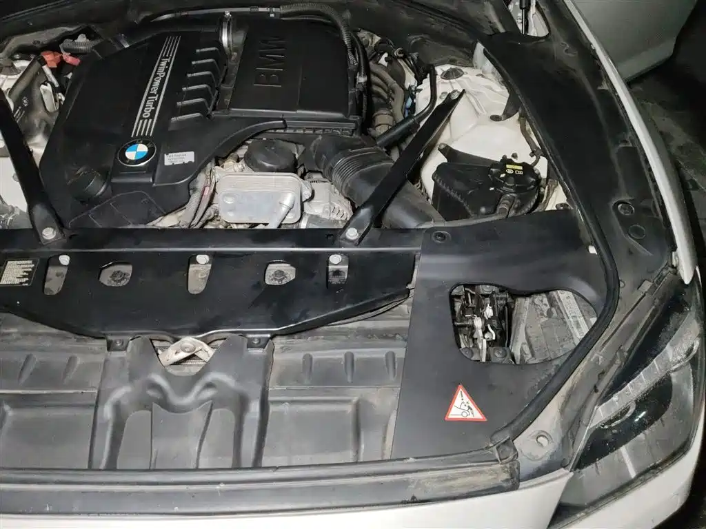 BMW 6 Series 2013 Facelift 640i Gran Coupe фото 22