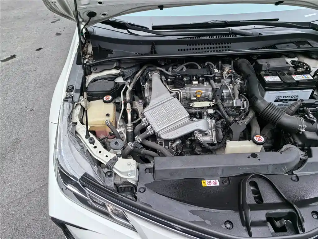 Toyota Corolla 2019 1.2T S-CVT GL Pioneer Edition фото 16