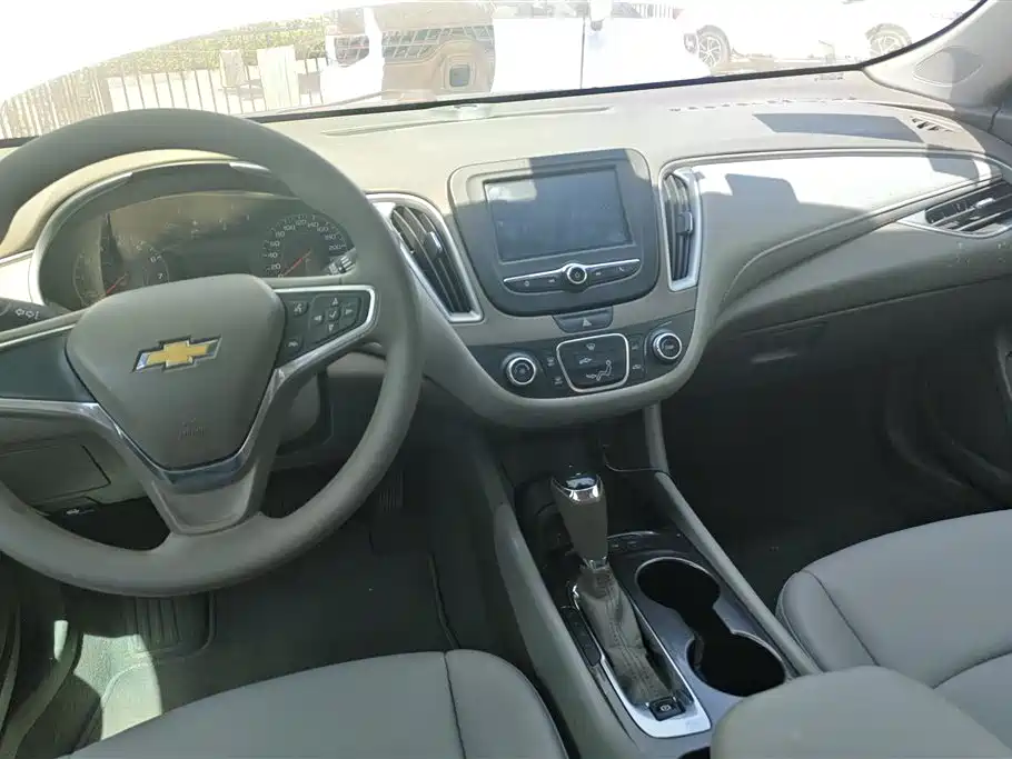 Chevrolet Malibu XL 2018 530T Auto RuiXiang Edition фото 12