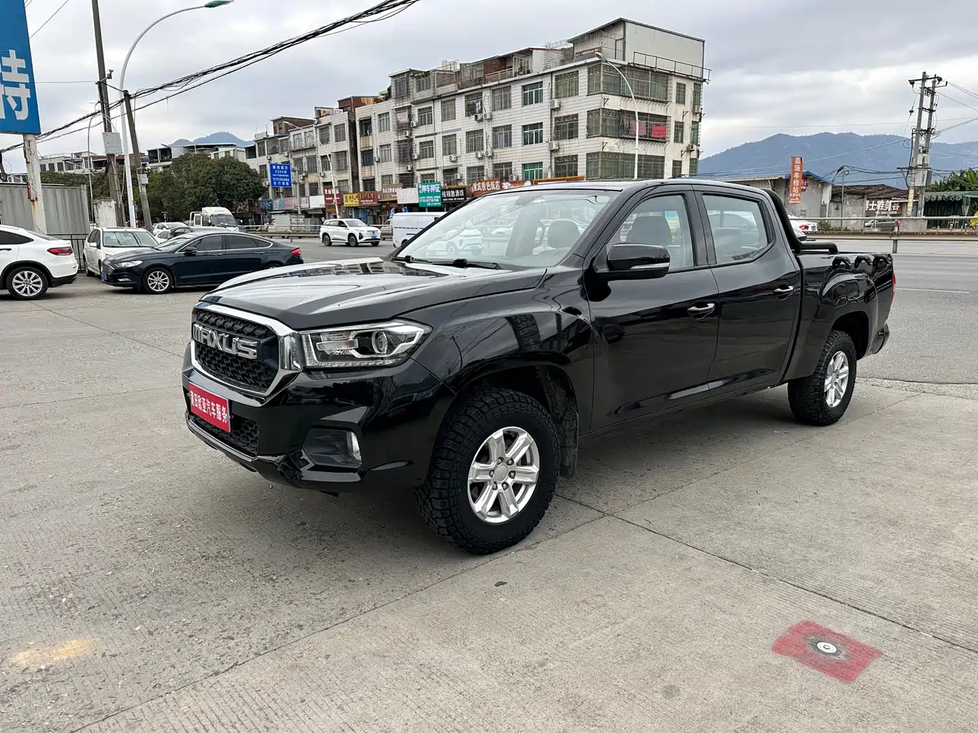 SAIC MAXUS CHASE T70