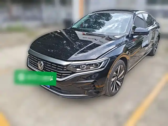 Volkswagen Passat 2024