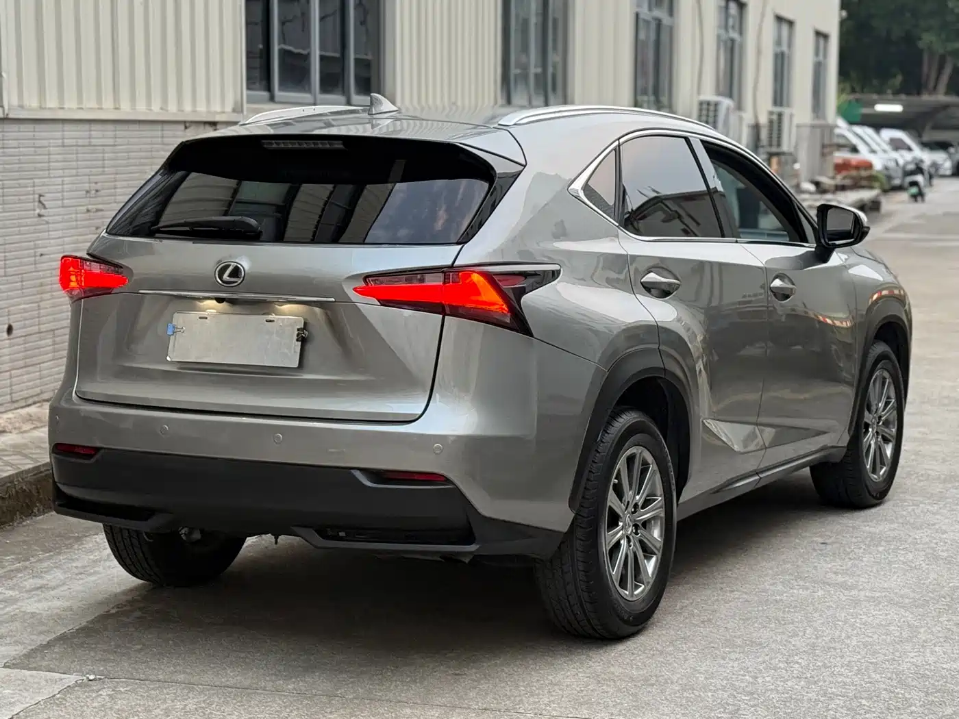 LEXUS NX