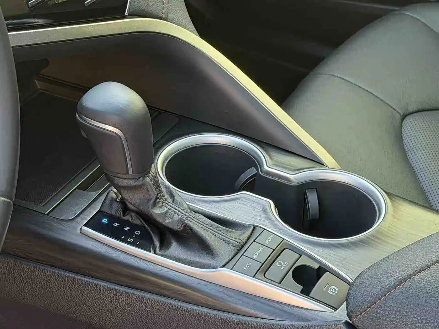 Toyota Camry 2023 2.5S Trend Edition фото 9