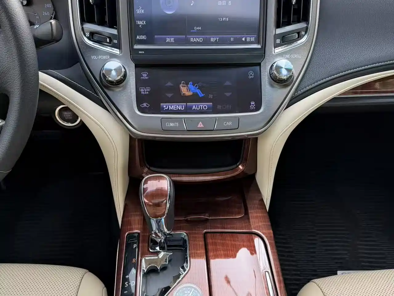 Toyota Crown 2015 2.0T Fashion фото 15