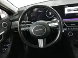 Photo 15 - Hyundai Sonata