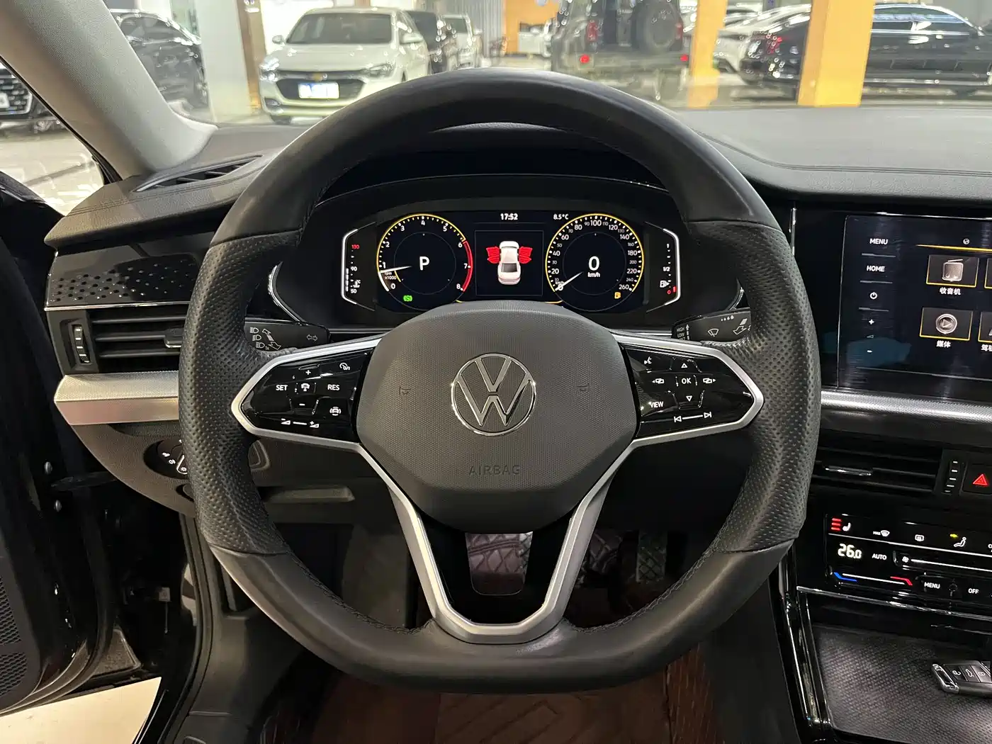 Volkswagen Passat 2023 330TSI Elite Edition фото 6