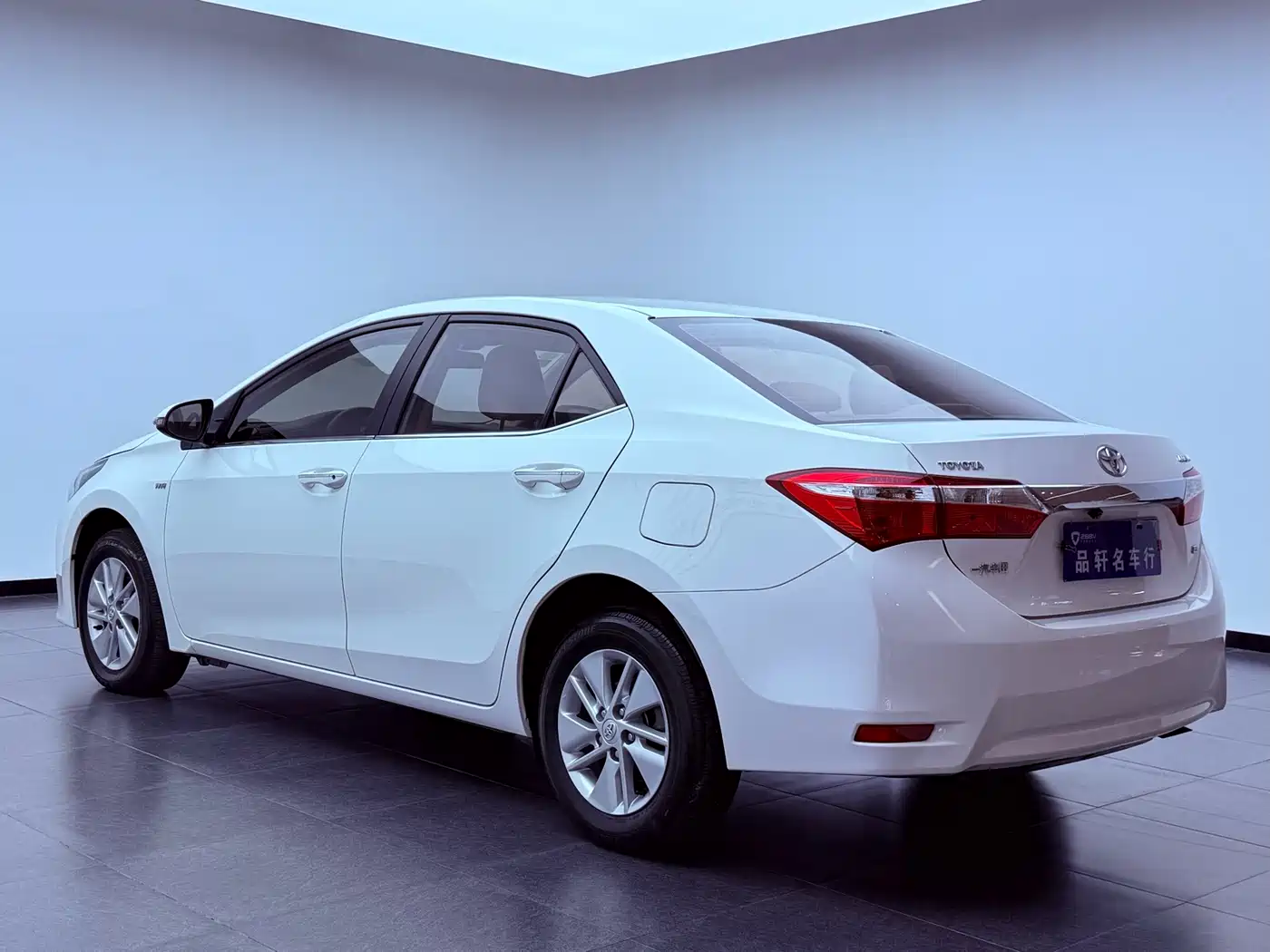Toyota Corolla 2014 1.6L CVT GL фото 6