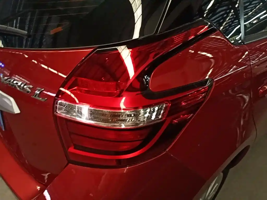 Toyota YARiS L Zhi Xuan 2016 Facelift 1.5G CVT Sunroof Edition фото 8