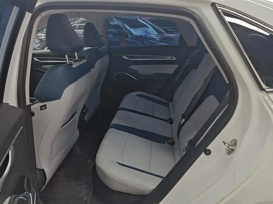 GEELY AUTOMOBILE EMGRAND