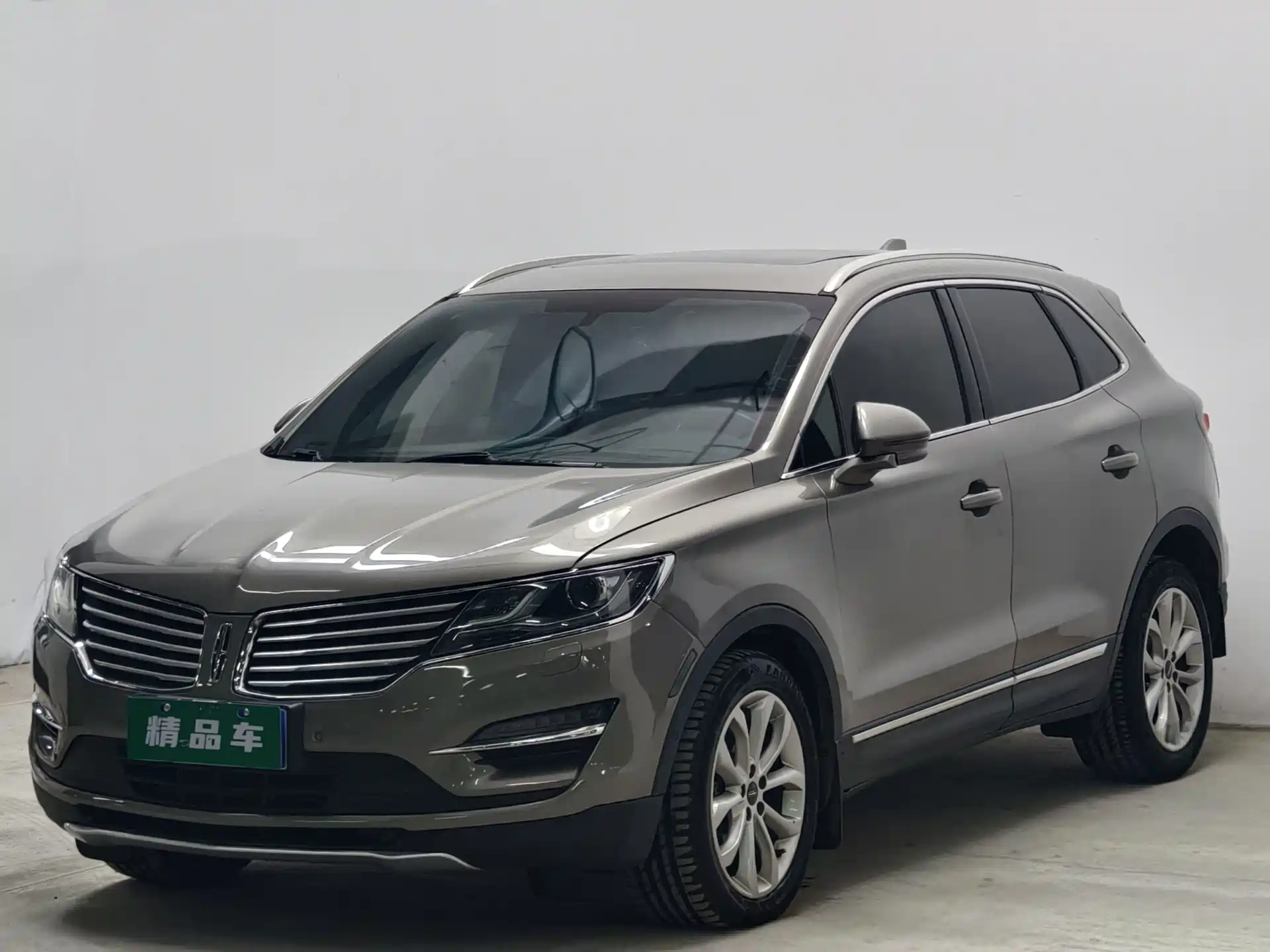 صورة 1 - Lincoln MKC