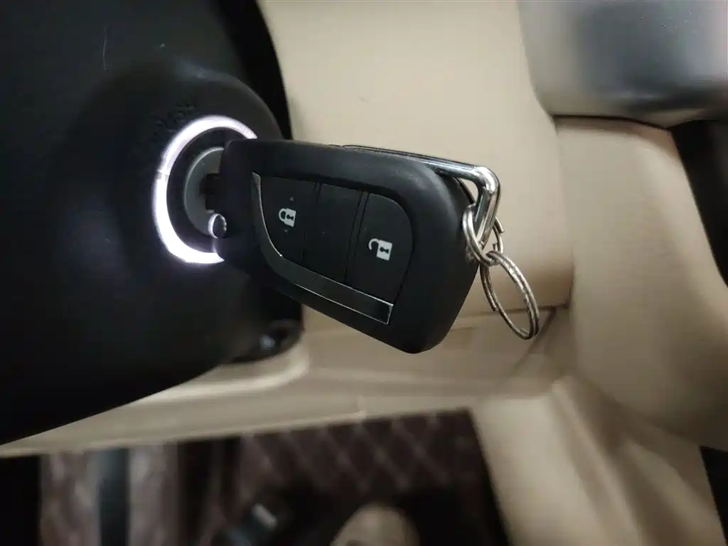 Toyota Highlander 2018 2.0T 2WD Elite 5-Seater China VI фото 18