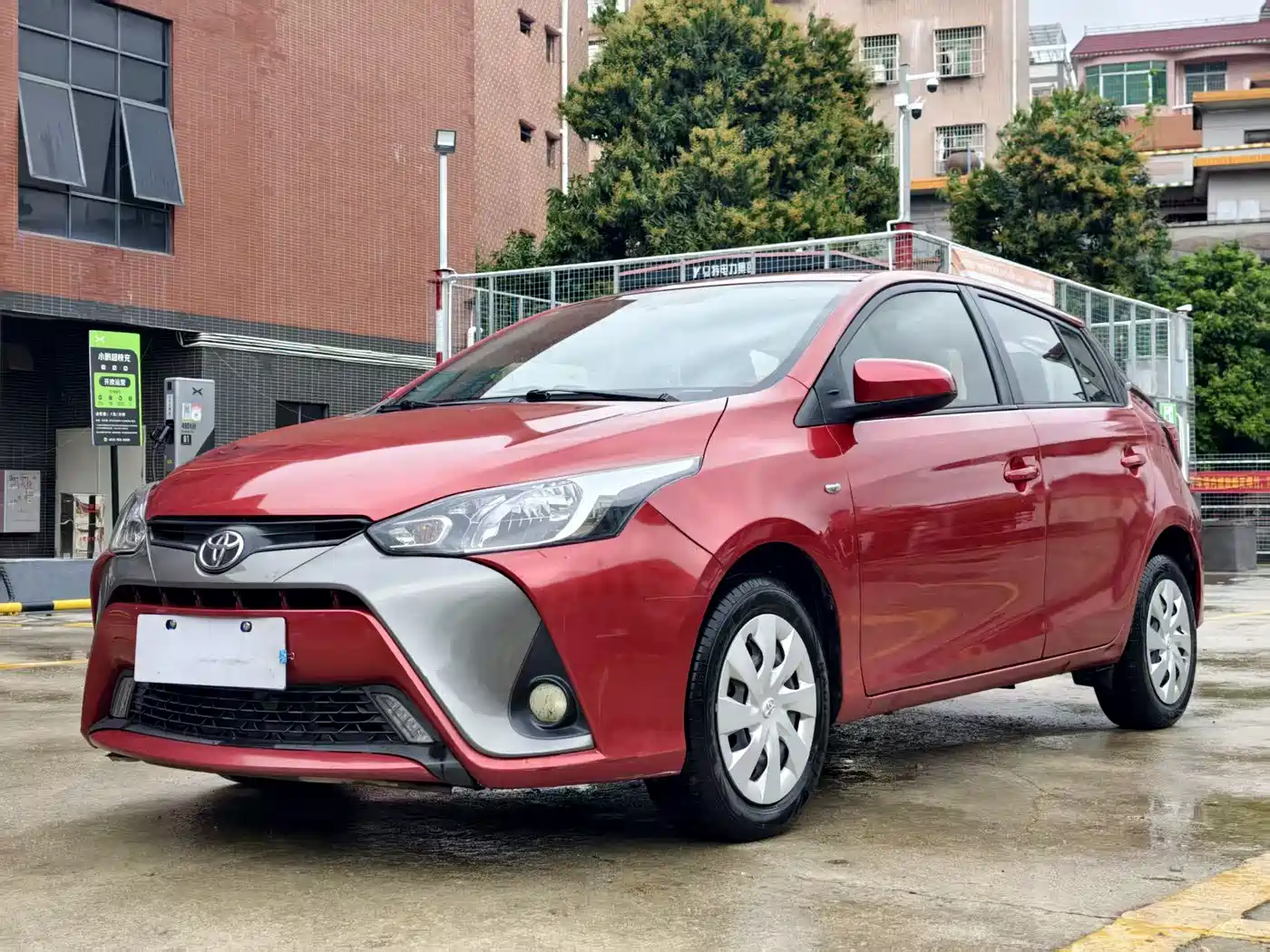 Toyota YARiS L Zhi Xuan 2016 Facelift 1.5E CVT Charming Edition