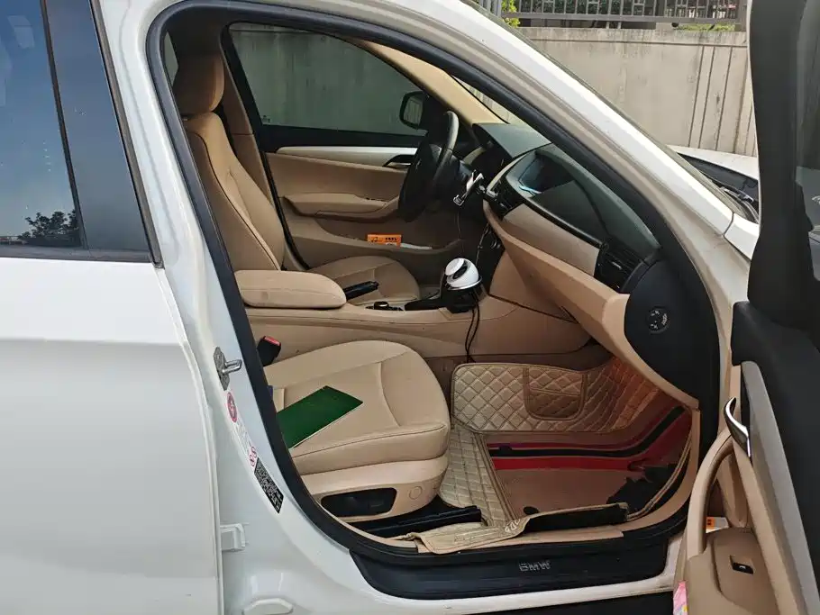 BMW X1 (Import) 2014 2012 sDrive18i Luxury