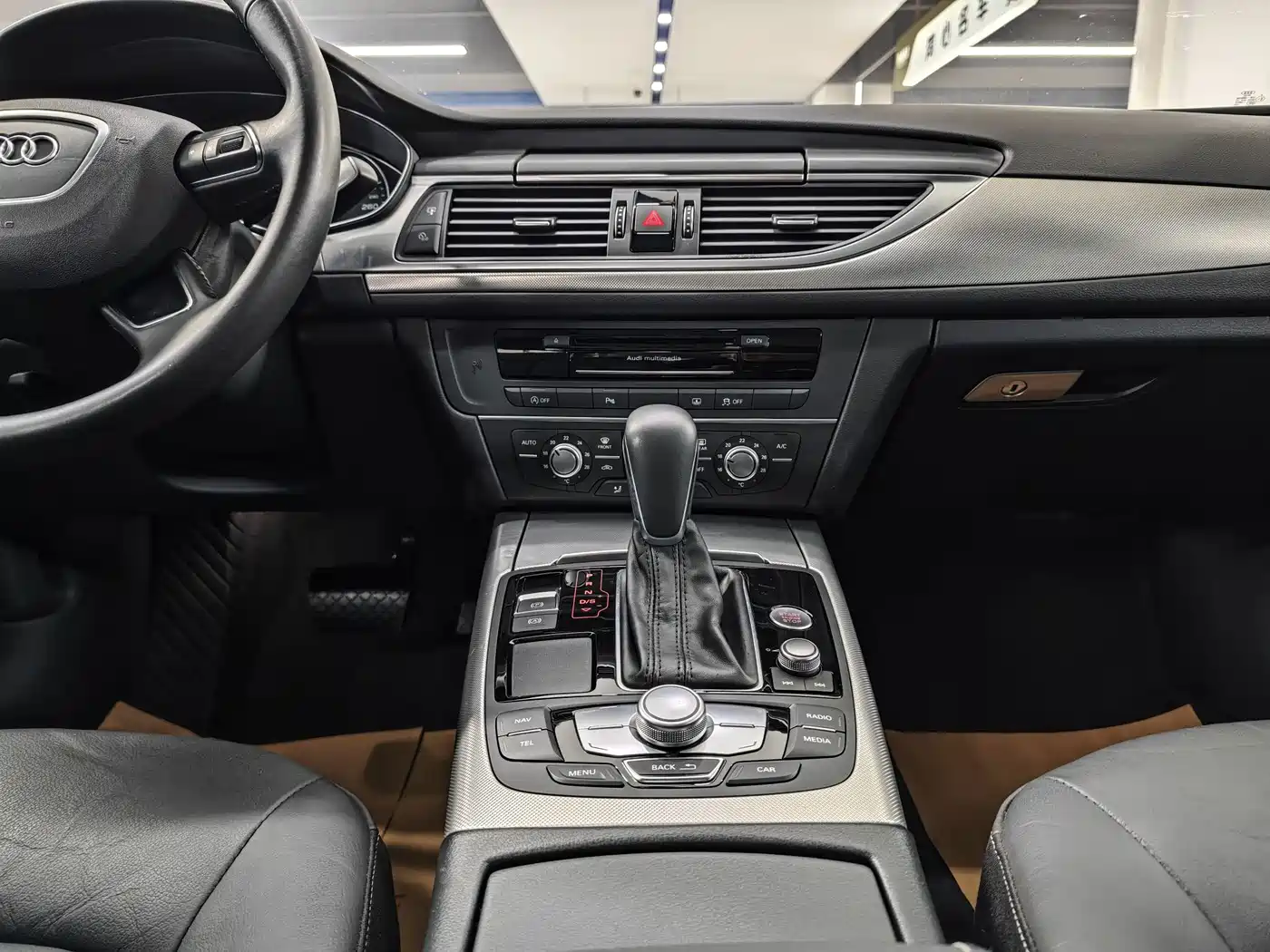 Audi A6L 2018 30th Anniversary 35 TFSI Fashion фото 9