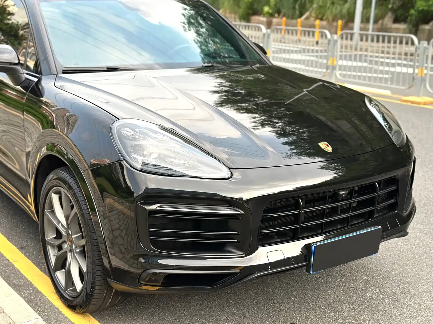 Porsche Cayenne 2023 Cayenne S 2.9T Platinum Edition фото 10