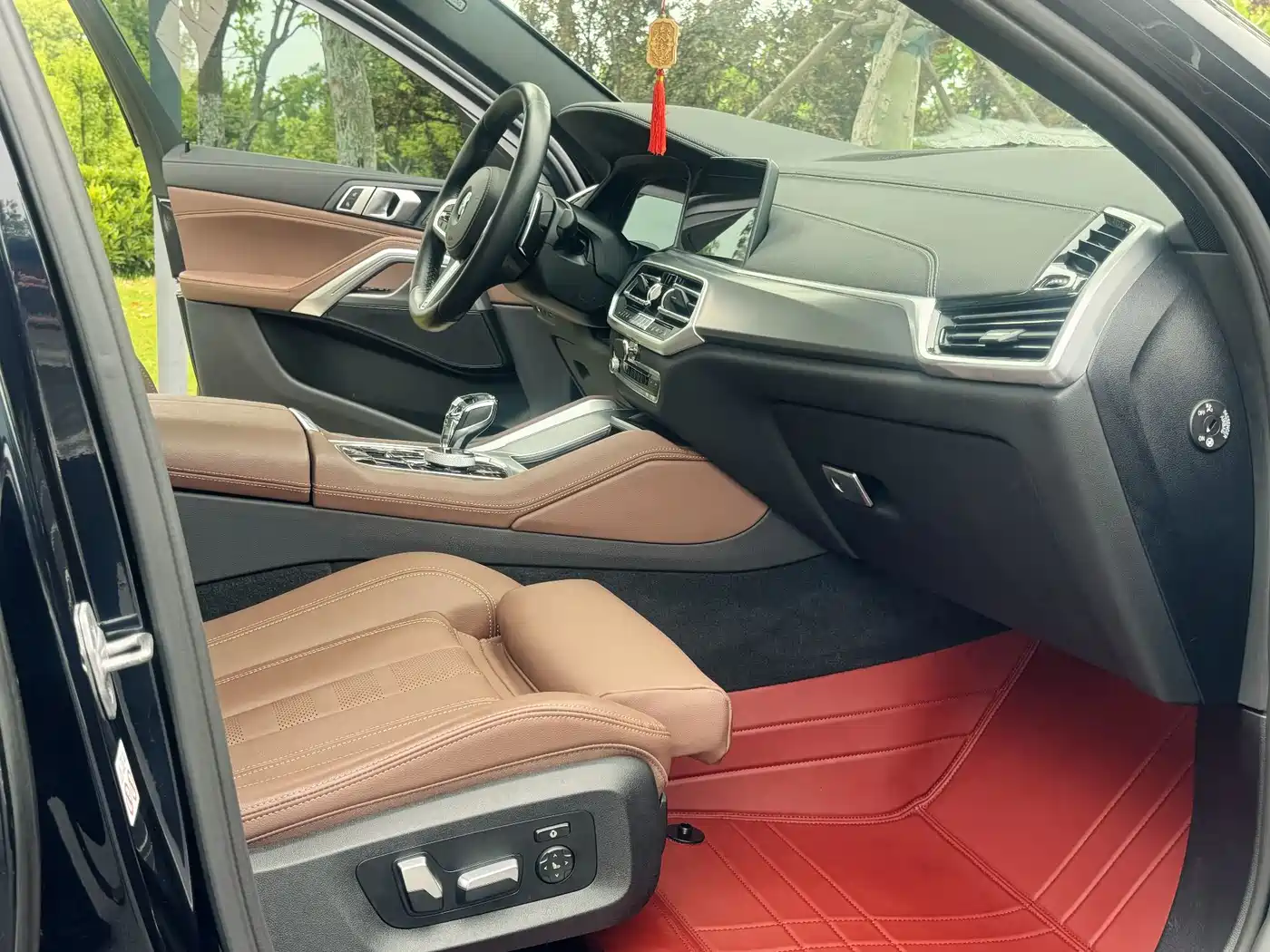 BMW X6 2021 xDrive30i M Sport Package фото 11