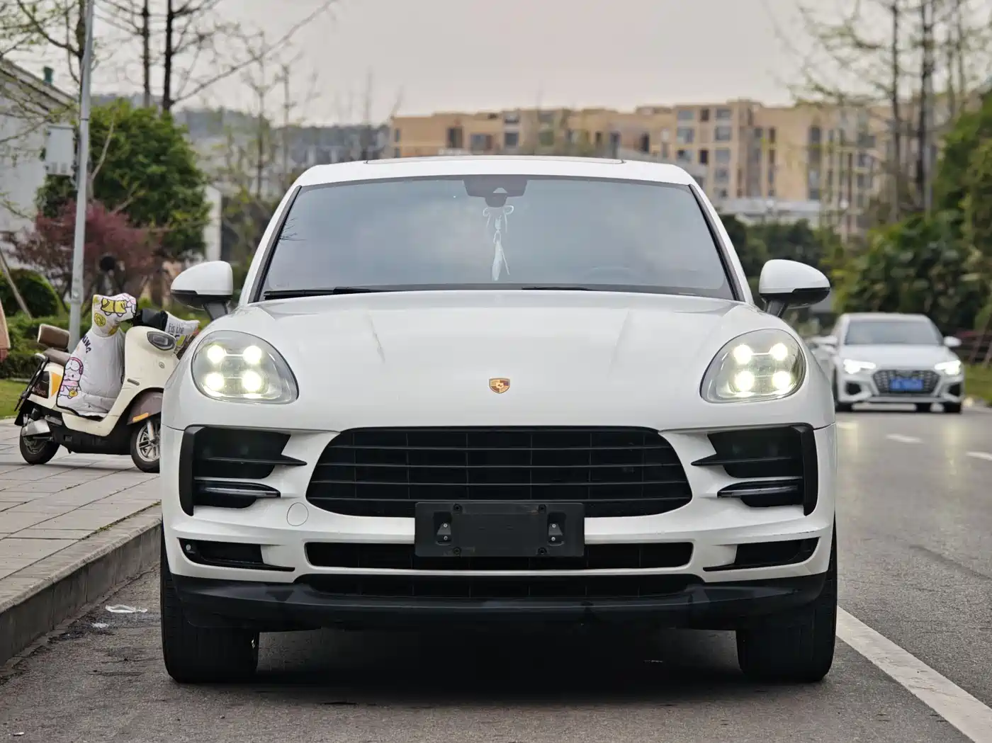 Porsche Macan 2021 Macan 2.0T фото 2